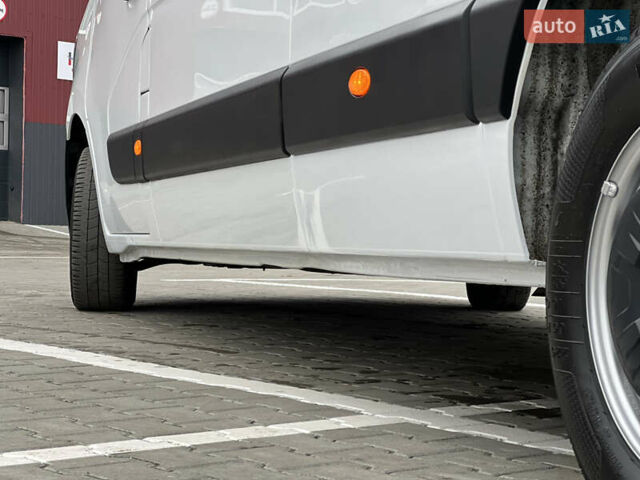 Белый Рено Мастер, объемом двигателя 2.3 л и пробегом 233 тыс. км за 17900 $, фото 55 на Automoto.ua