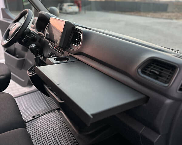 Білий Рено Мастєр, об'ємом двигуна 2.3 л та пробігом 171 тис. км за 18800 $, фото 48 на Automoto.ua