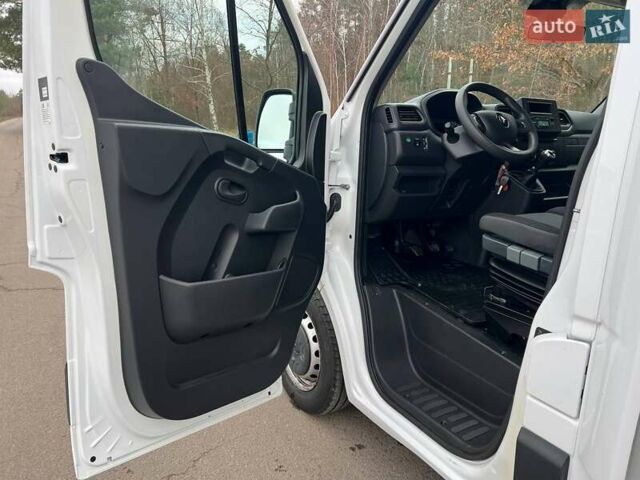Белый Рено Мастер, объемом двигателя 2.3 л и пробегом 293 тыс. км за 24999 $, фото 44 на Automoto.ua