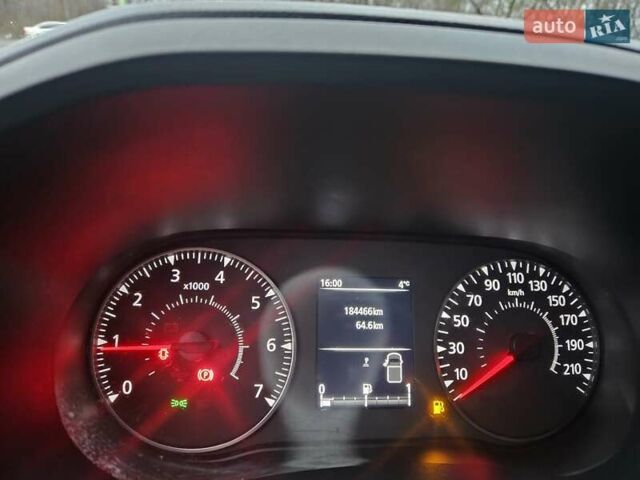 Белый Рено Мастер, объемом двигателя 2.3 л и пробегом 184 тыс. км за 18300 $, фото 43 на Automoto.ua