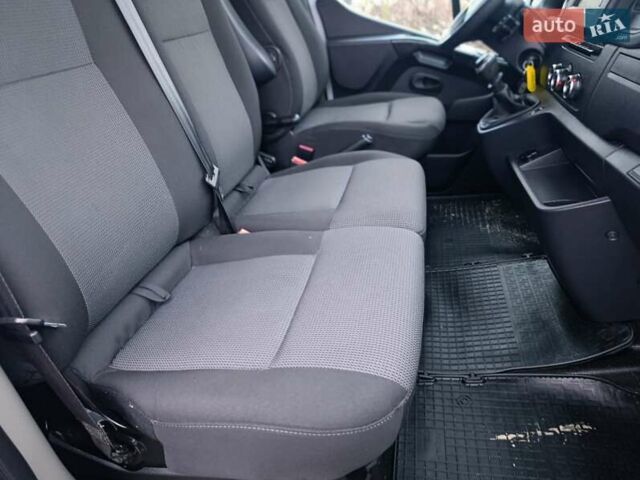 Білий Рено Мастєр, об'ємом двигуна 2.3 л та пробігом 181 тис. км за 21999 $, фото 43 на Automoto.ua