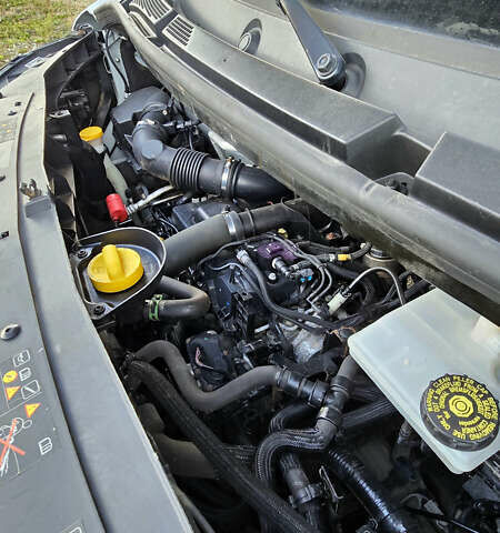 Белый Рено Мастер, объемом двигателя 2.3 л и пробегом 352 тыс. км за 17900 $, фото 23 на Automoto.ua