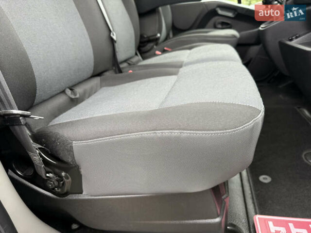 Білий Рено Мастєр, об'ємом двигуна 0 л та пробігом 266 тис. км за 21300 $, фото 60 на Automoto.ua