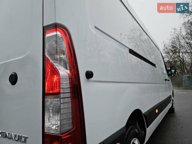 Білий Рено Мастєр, об'ємом двигуна 2.3 л та пробігом 217 тис. км за 18900 $, фото 30 на Automoto.ua