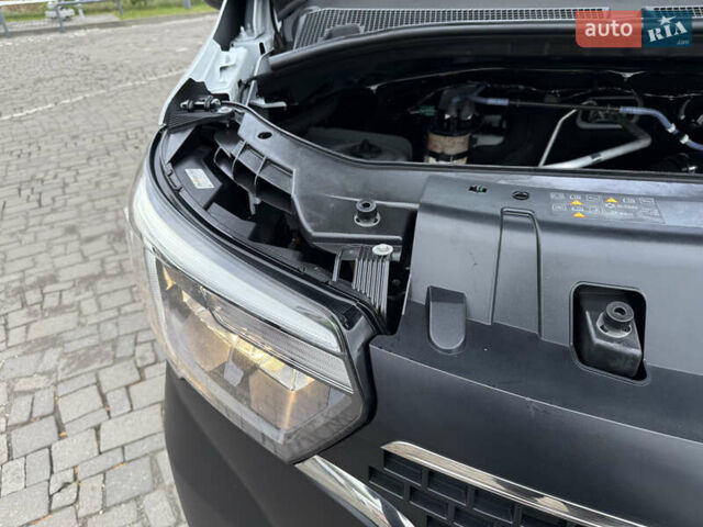 Білий Рено Мастєр, об'ємом двигуна 0 л та пробігом 266 тис. км за 21300 $, фото 87 на Automoto.ua