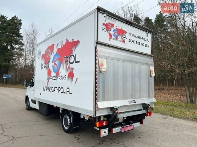 Белый Рено Мастер, объемом двигателя 2.3 л и пробегом 293 тыс. км за 24999 $, фото 5 на Automoto.ua