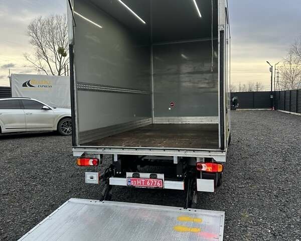 Белый Рено Мастер, объемом двигателя 2.3 л и пробегом 290 тыс. км за 25200 $, фото 12 на Automoto.ua