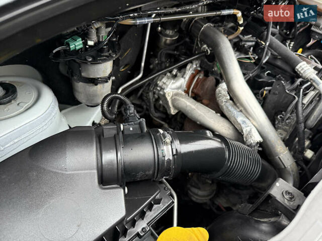 Білий Рено Мастєр, об'ємом двигуна 2.3 л та пробігом 98 тис. км за 27300 $, фото 61 на Automoto.ua