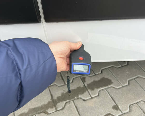 Белый Рено Мастер, объемом двигателя 2.3 л и пробегом 233 тыс. км за 17900 $, фото 157 на Automoto.ua