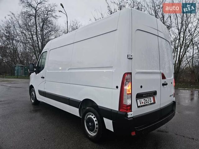 Белый Рено Мастер, объемом двигателя 2.3 л и пробегом 184 тыс. км за 18300 $, фото 20 на Automoto.ua