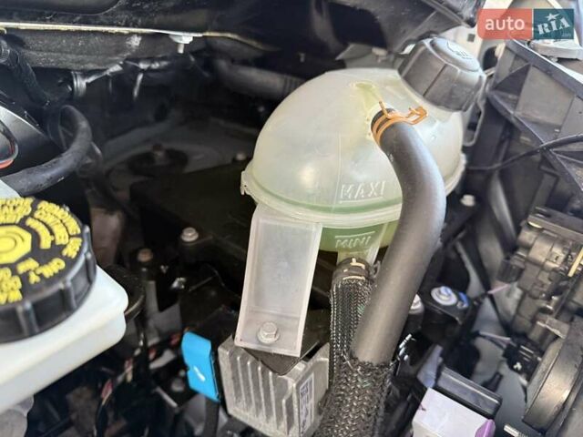 Білий Рено Мастєр, об'ємом двигуна 2.3 л та пробігом 205 тис. км за 20500 $, фото 56 на Automoto.ua