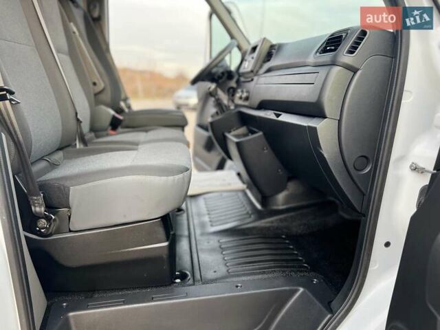 Белый Рено Мастер, объемом двигателя 2.3 л и пробегом 164 тыс. км за 19950 $, фото 30 на Automoto.ua