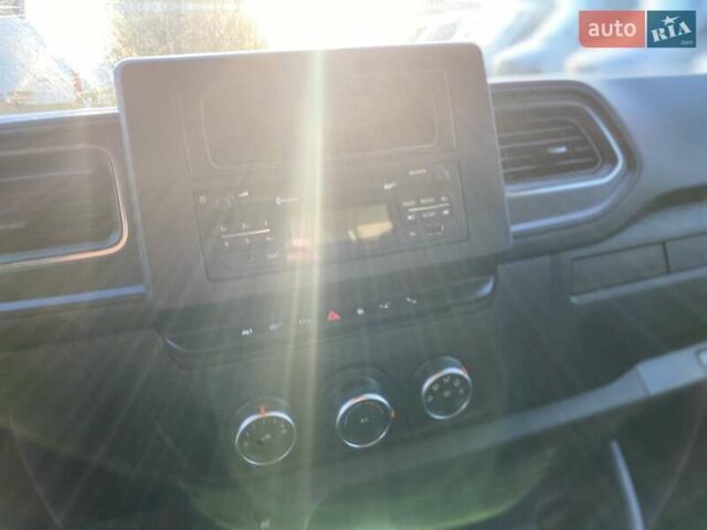 Білий Рено Мастєр, об'ємом двигуна 2.3 л та пробігом 198 тис. км за 17850 $, фото 36 на Automoto.ua