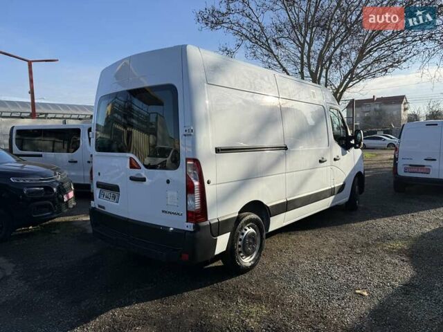 Белый Рено Мастер, объемом двигателя 2.3 л и пробегом 250 тыс. км за 19999 $, фото 5 на Automoto.ua