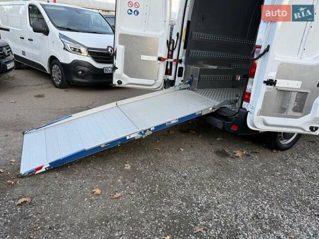 Білий Рено Мастєр, об'ємом двигуна 2.3 л та пробігом 205 тис. км за 20500 $, фото 42 на Automoto.ua