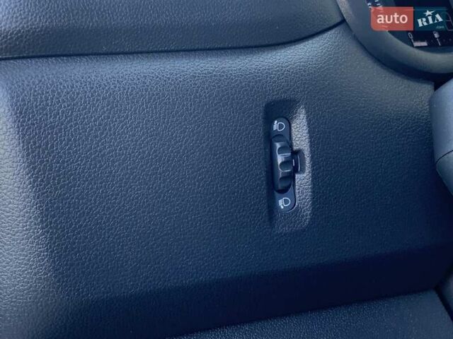 Білий Рено Мастєр, об'ємом двигуна 2.3 л та пробігом 218 тис. км за 19999 $, фото 38 на Automoto.ua