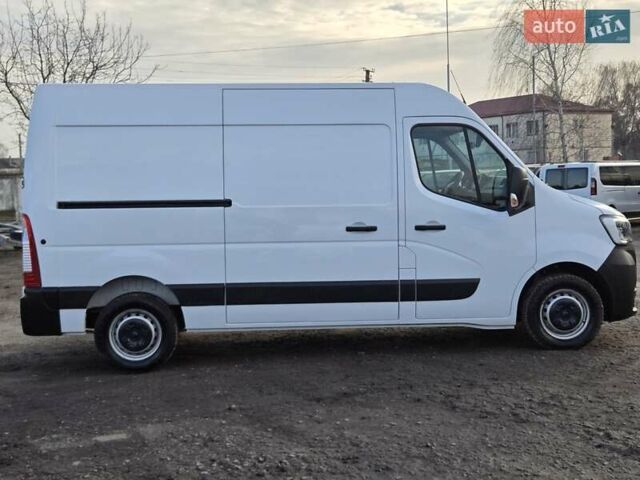 Белый Рено Мастер, объемом двигателя 2.3 л и пробегом 179 тыс. км за 18900 $, фото 4 на Automoto.ua