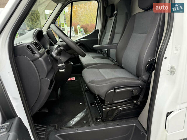 Білий Рено Мастєр, об'ємом двигуна 0 л та пробігом 266 тис. км за 21300 $, фото 35 на Automoto.ua