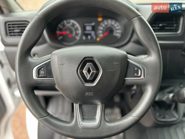 Білий Рено Мастєр, об'ємом двигуна 2.3 л та пробігом 204 тис. км за 22300 $, фото 17 на Automoto.ua