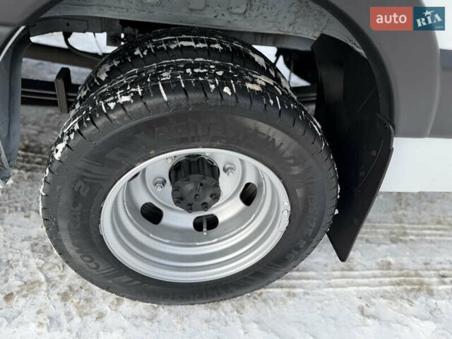 Белый Рено Мастер, объемом двигателя 2.3 л и пробегом 189 тыс. км за 28300 $, фото 37 на Automoto.ua