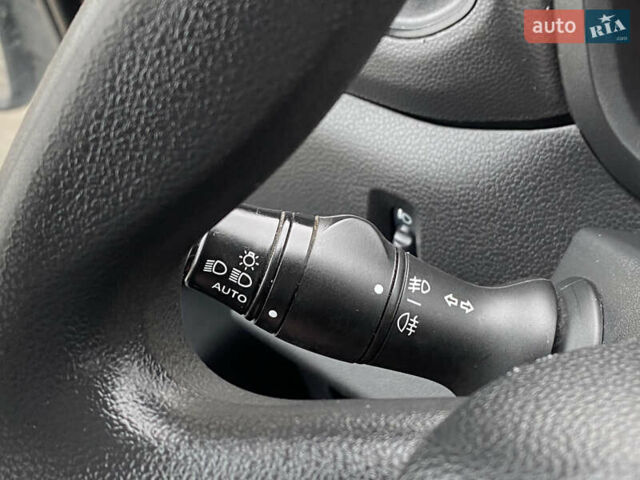 Білий Рено Мастєр, об'ємом двигуна 2.3 л та пробігом 246 тис. км за 19900 $, фото 42 на Automoto.ua