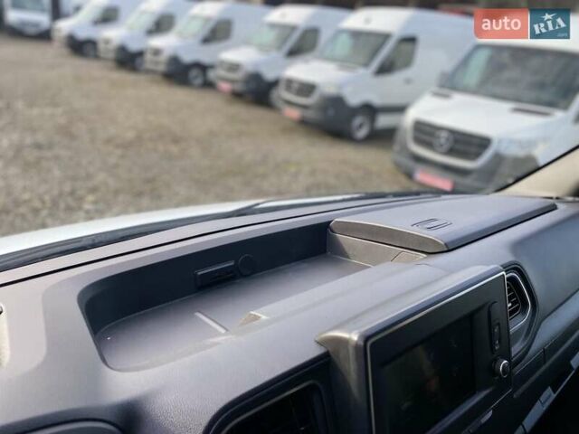 Белый Рено Мастер, объемом двигателя 2.3 л и пробегом 138 тыс. км за 18850 $, фото 42 на Automoto.ua