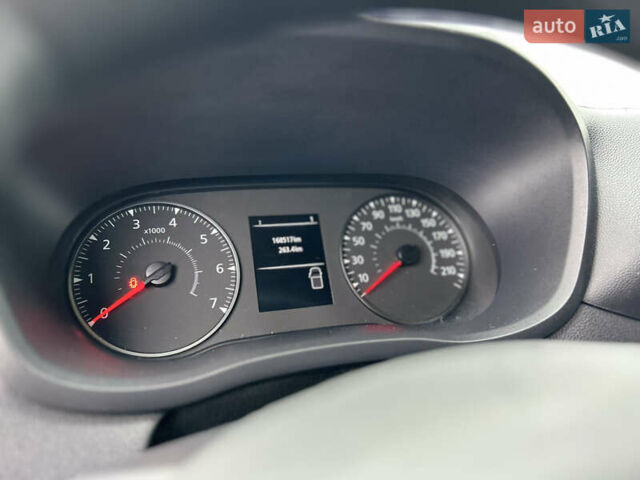 Білий Рено Мастєр, об'ємом двигуна 2.3 л та пробігом 169 тис. км за 18400 $, фото 43 на Automoto.ua