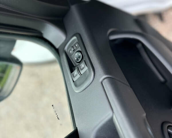 Белый Рено Мастер, объемом двигателя 2.3 л и пробегом 204 тыс. км за 20800 $, фото 8 на Automoto.ua