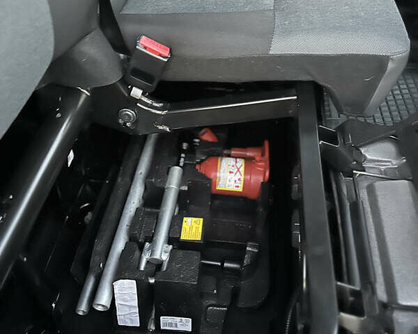 Білий Рено Мастєр, об'ємом двигуна 2.3 л та пробігом 175 тис. км за 19600 $, фото 54 на Automoto.ua