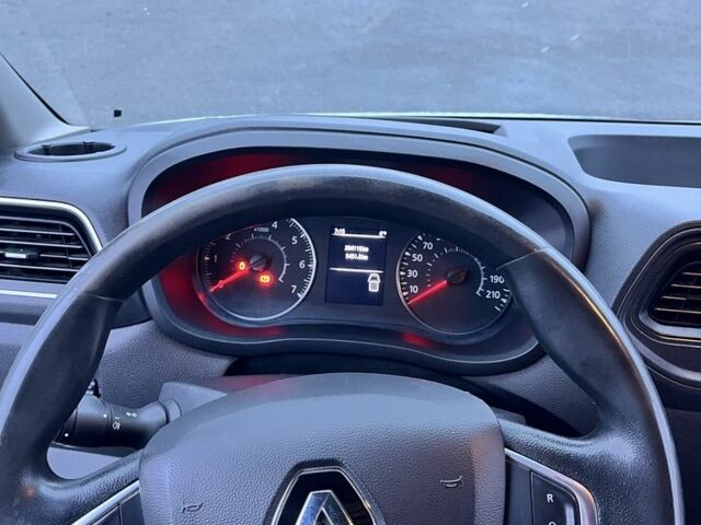 Білий Рено Мастєр, об'ємом двигуна 2.3 л та пробігом 204 тис. км за 20000 $, фото 7 на Automoto.ua