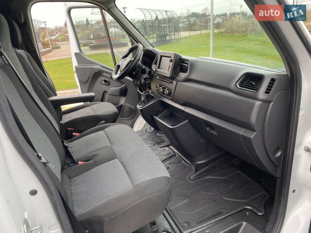 Білий Рено Мастєр, об'ємом двигуна 2.3 л та пробігом 246 тис. км за 19900 $, фото 31 на Automoto.ua