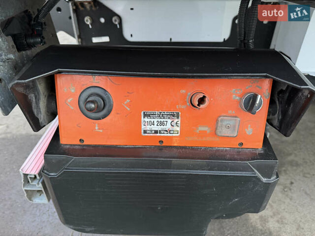 Білий Рено Мастєр, об'ємом двигуна 2.3 л та пробігом 233 тис. км за 27200 $, фото 26 на Automoto.ua