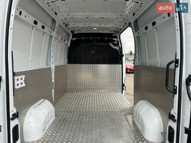 Білий Рено Мастєр, об'ємом двигуна 2.3 л та пробігом 267 тис. км за 21500 $, фото 43 на Automoto.ua