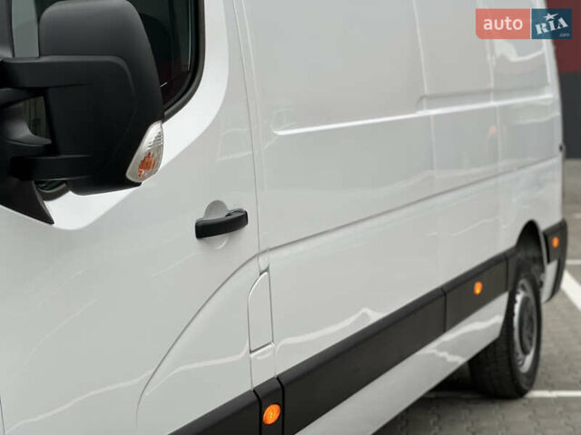 Белый Рено Мастер, объемом двигателя 2.3 л и пробегом 233 тыс. км за 17900 $, фото 18 на Automoto.ua
