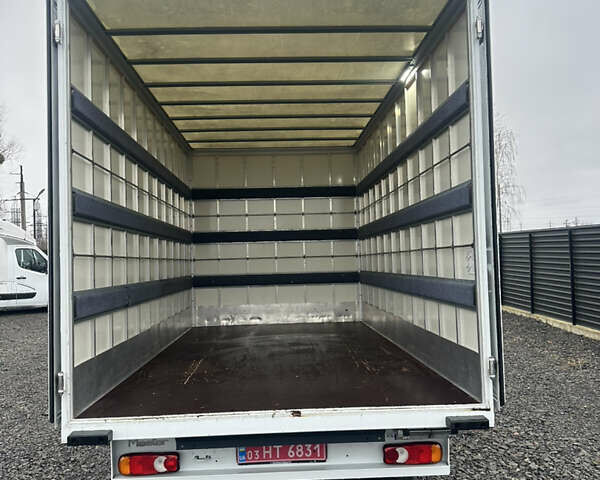 Белый Рено Мастер, объемом двигателя 2.3 л и пробегом 36 тыс. км за 25600 $, фото 13 на Automoto.ua