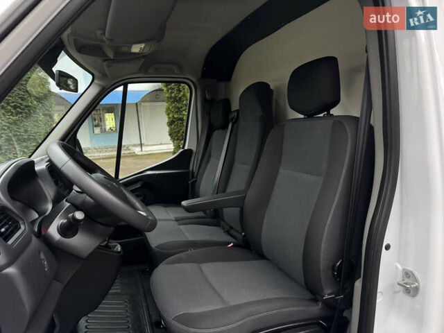 Белый Рено Мастер, объемом двигателя 2.3 л и пробегом 66 тыс. км за 25500 $, фото 29 на Automoto.ua