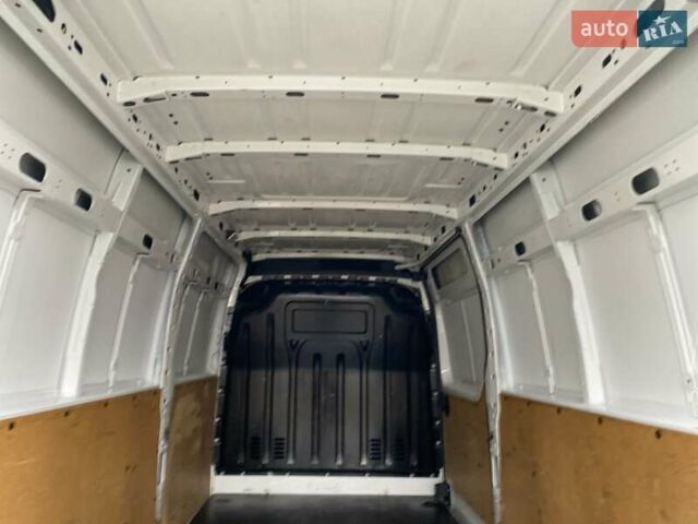 Білий Рено Мастєр, об'ємом двигуна 2.3 л та пробігом 168 тис. км за 18350 $, фото 26 на Automoto.ua