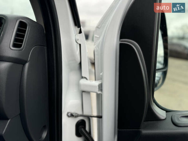 Білий Рено Мастєр, об'ємом двигуна 2.3 л та пробігом 267 тис. км за 21500 $, фото 55 на Automoto.ua