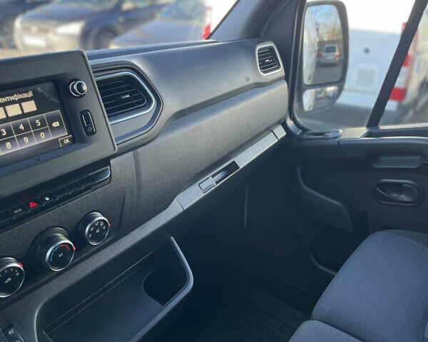 Білий Рено Мастєр, об'ємом двигуна 2.3 л та пробігом 143 тис. км за 22500 $, фото 19 на Automoto.ua