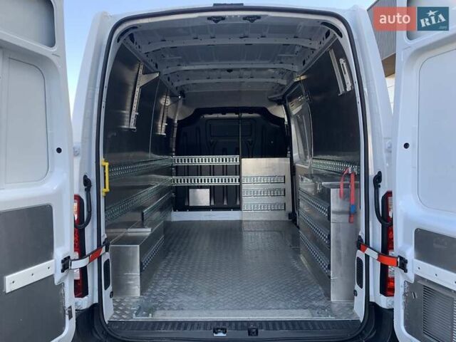 Білий Рено Мастєр, об'ємом двигуна 2.3 л та пробігом 218 тис. км за 19999 $, фото 25 на Automoto.ua