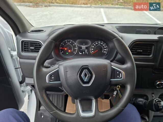 Білий Рено Мастєр, об'ємом двигуна 2.3 л та пробігом 240 тис. км за 18456 $, фото 16 на Automoto.ua