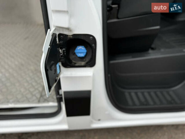 Білий Рено Мастєр, об'ємом двигуна 2.3 л та пробігом 267 тис. км за 21500 $, фото 52 на Automoto.ua