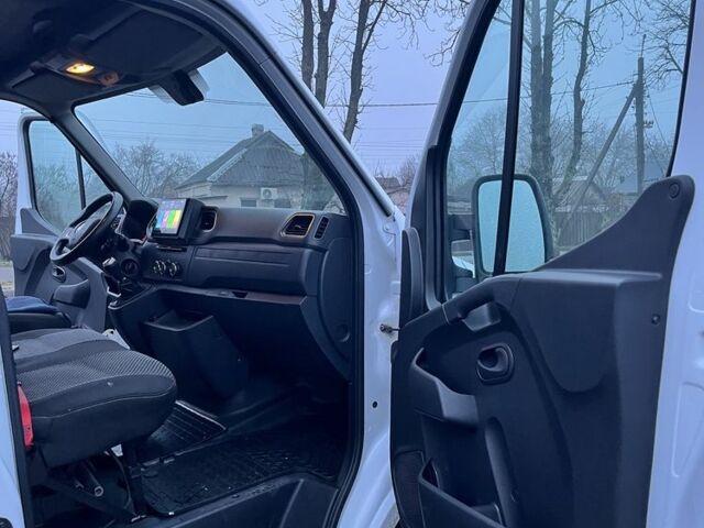 Білий Рено Мастєр, об'ємом двигуна 2.3 л та пробігом 204 тис. км за 20000 $, фото 6 на Automoto.ua