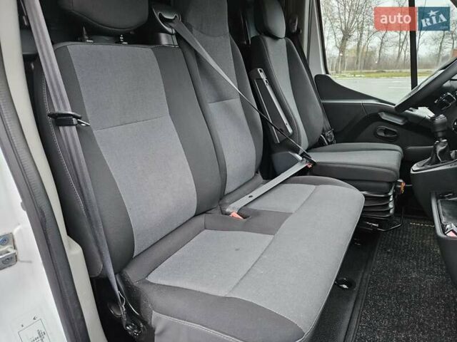 Білий Рено Мастєр, об'ємом двигуна 2.3 л та пробігом 217 тис. км за 18900 $, фото 49 на Automoto.ua