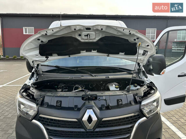 Белый Рено Мастер, объемом двигателя 2.3 л и пробегом 240 тыс. км за 18500 $, фото 84 на Automoto.ua