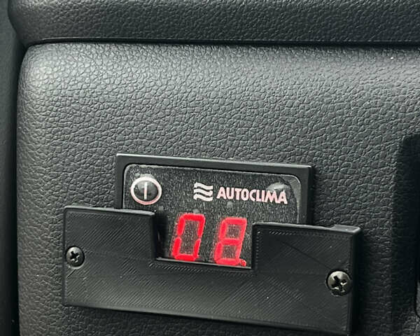 Белый Рено Мастер, объемом двигателя 2.3 л и пробегом 372 тыс. км за 18500 $, фото 8 на Automoto.ua