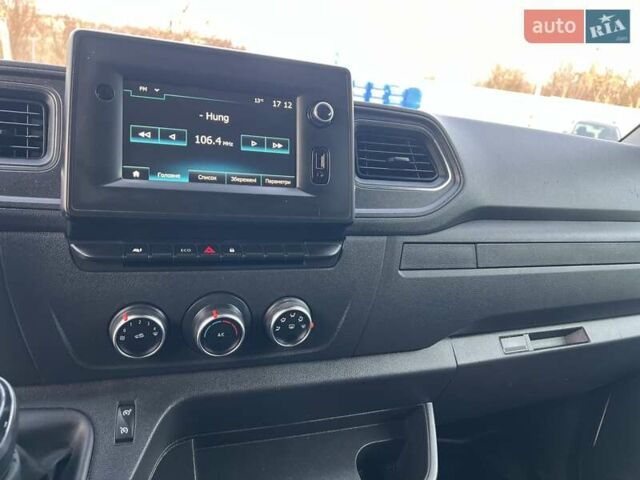 Білий Рено Мастєр, об'ємом двигуна 2.3 л та пробігом 234 тис. км за 19450 $, фото 33 на Automoto.ua