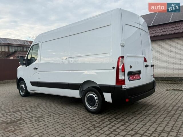 Белый Рено Мастер, объемом двигателя 2.3 л и пробегом 198 тыс. км за 21999 $, фото 103 на Automoto.ua
