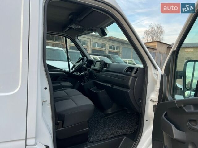 Белый Рено Мастер, объемом двигателя 2.3 л и пробегом 265 тыс. км за 21500 $, фото 47 на Automoto.ua