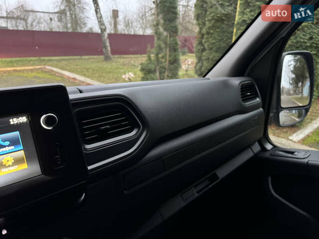 Белый Рено Мастер, объемом двигателя 2.3 л и пробегом 66 тыс. км за 25500 $, фото 44 на Automoto.ua